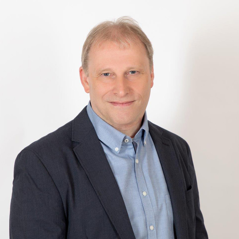  Reinhard Freericks